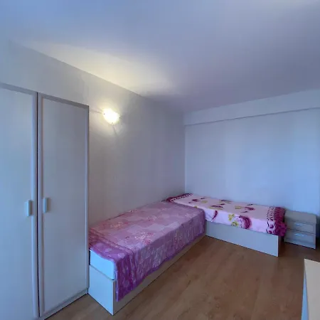 Apartment Rutland C8 Two Bedroom Ravda